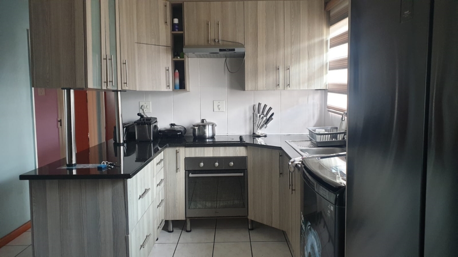 To Let 3 Bedroom Property for Rent in Wilsonia Eastern Cape